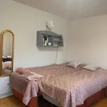 Apartman Ve Vile Se Zahradou * Jílové