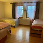 Apartman Ve Vile Se Zahradou * Jílové