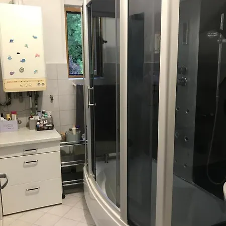 منزل للإقامة Apartman Ve Vile Se Zahradou
