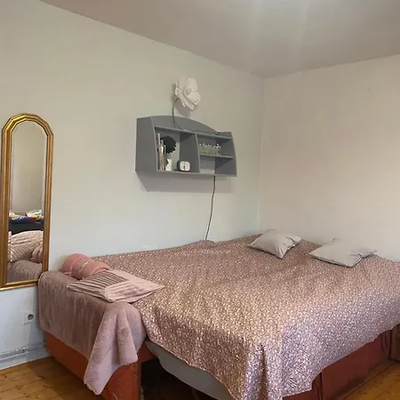 Apartman Ve Vile Se Zahradou * Jílové